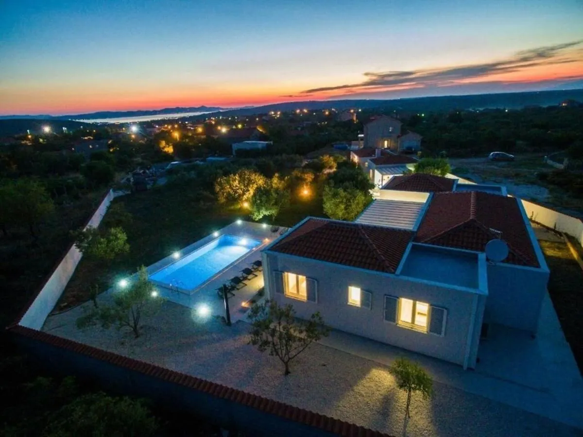Luxurious Villa In Debeljak With Swimming Pool 0*,  Croatia